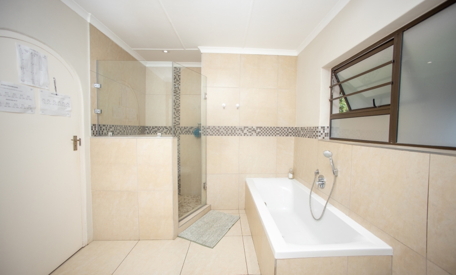 4 Bedroom Property for Sale in Vincent Heights Eastern Cape